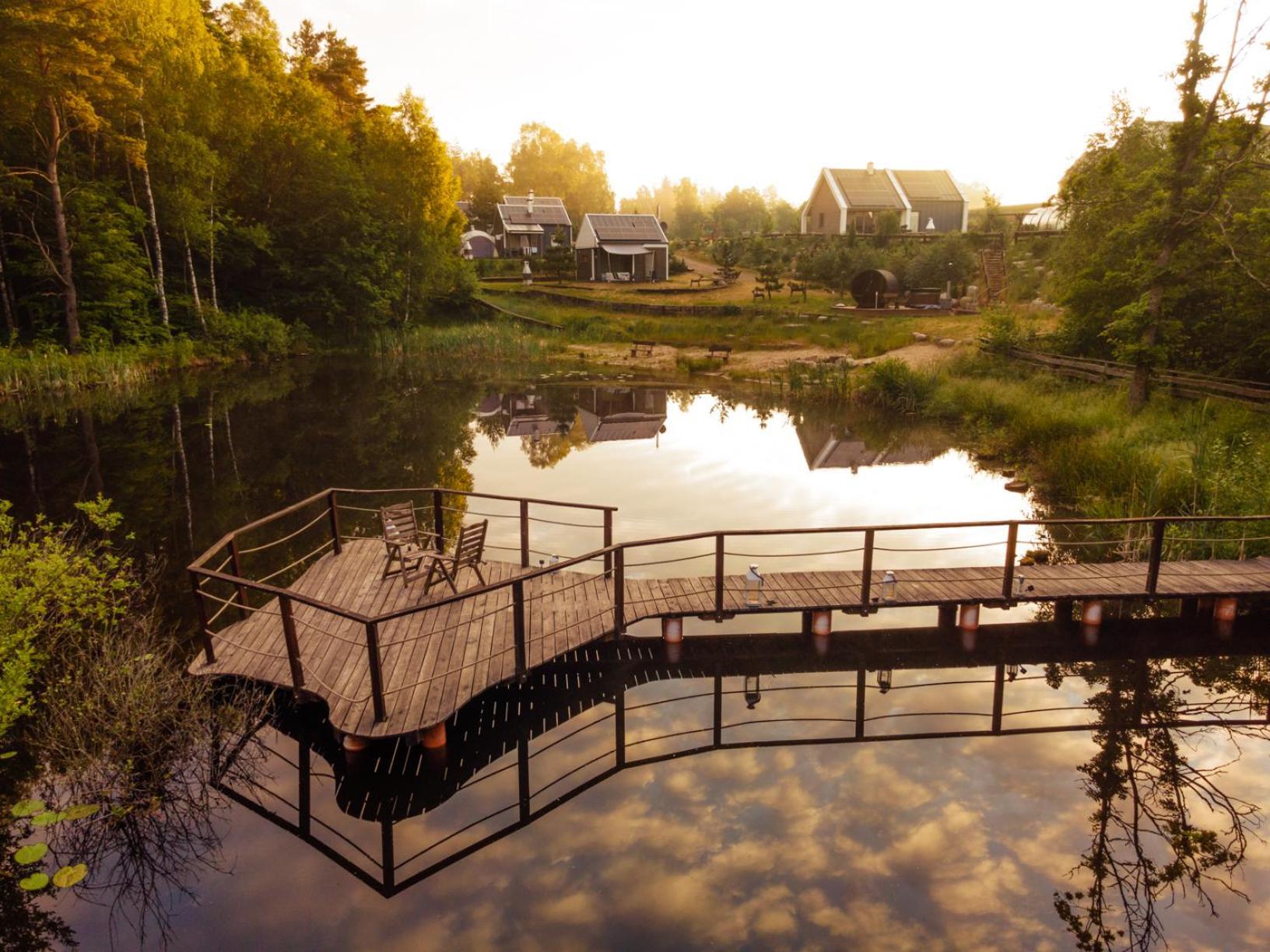Podiazy Osada Skoczkowo Komfortowe Domki Z Jacuzzi Nad Jeziorem- Sauna- Balia- Prywatny Staw Wedkarski מראה חיצוני תמונה