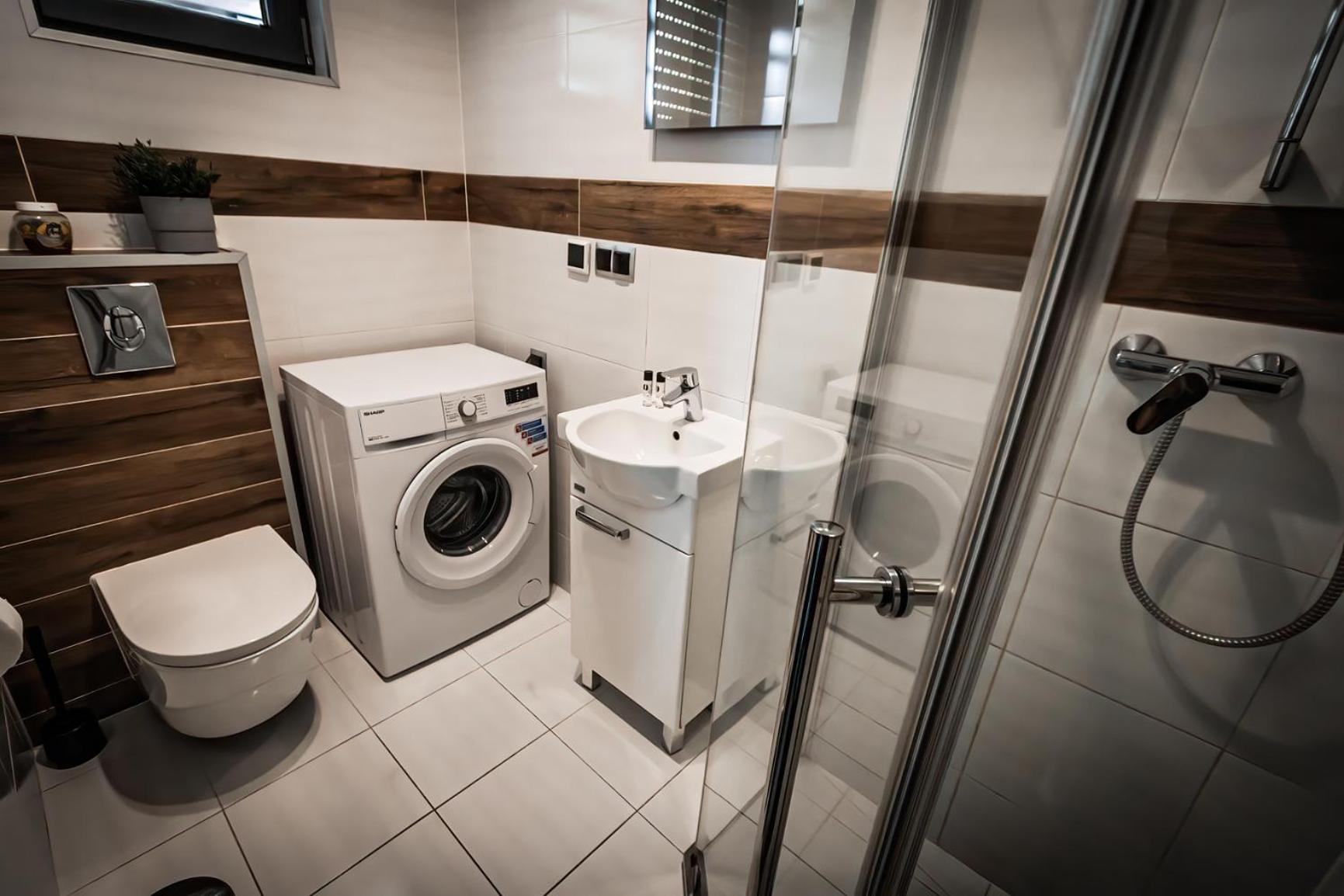 Podiazy Osada Skoczkowo Komfortowe Domki Z Jacuzzi Nad Jeziorem- Sauna- Balia- Prywatny Staw Wedkarski מראה חיצוני תמונה