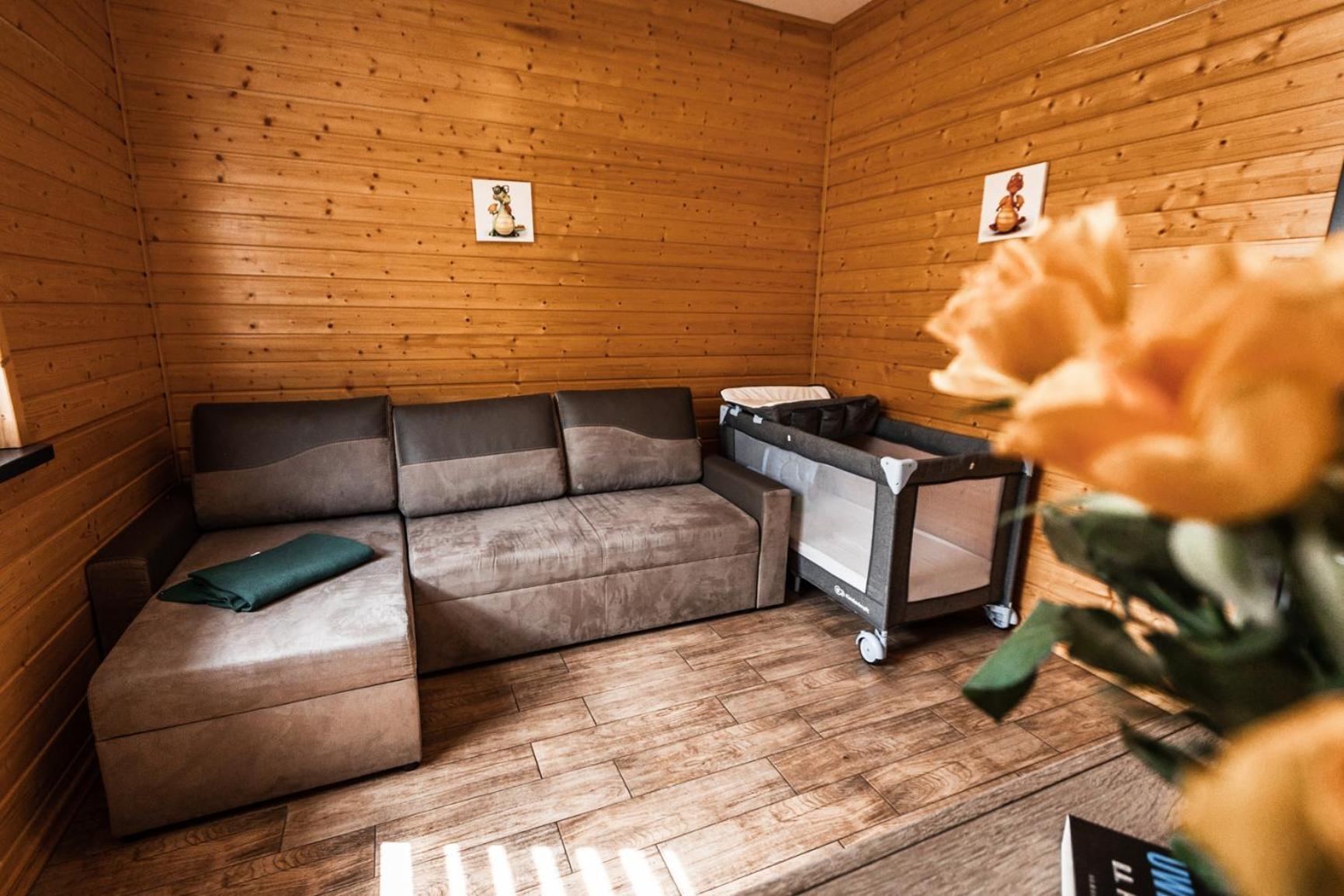 Podiazy Osada Skoczkowo Komfortowe Domki Z Jacuzzi Nad Jeziorem- Sauna- Balia- Prywatny Staw Wedkarski מראה חיצוני תמונה